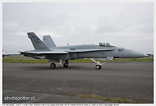 F-A-18C-49-MC - J-5017_LFQI